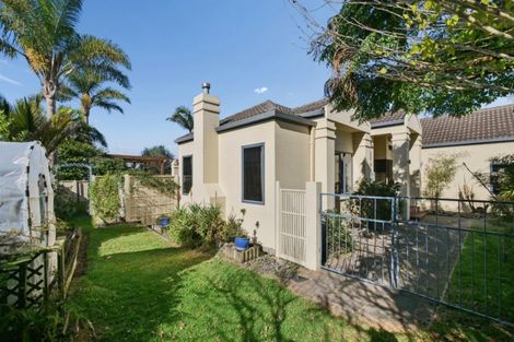 Photo of property in 44 Santa Barbara Drive, Papamoa Beach, Papamoa, 3118