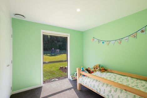 Photo of property in 14 Carlisle Street, Athol, 9793