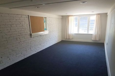 Photo of property in 213 Titirangi Road, Titirangi, Auckland, 0604