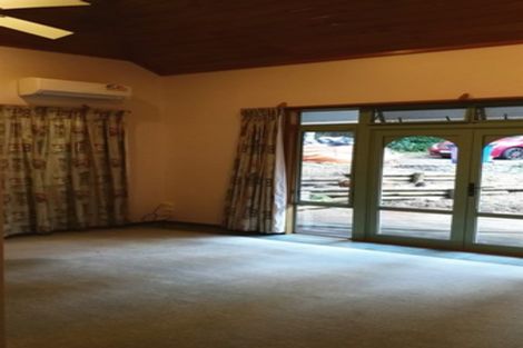 Photo of property in 27a Welland Place, Hillcrest, Auckland, 0627