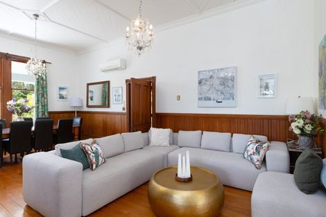 Photo of property in 36 Van Diemen Street, Nelson South, Nelson, 7010