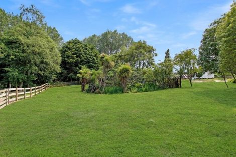 Photo of property in 7 Kotukutuku Road, Hunterville, 4730