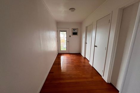 Photo of property in 2/110 Sylvan Avenue, Northcote, Auckland, 0627