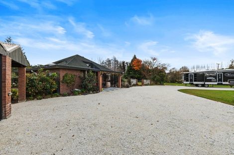 Photo of property in 37 Chinnerys Road, Woodend, 7610