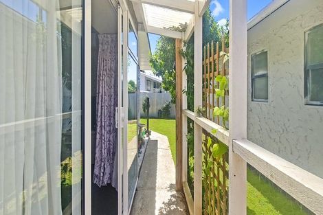 Photo of property in 50 Harris Street, Marton, 4710