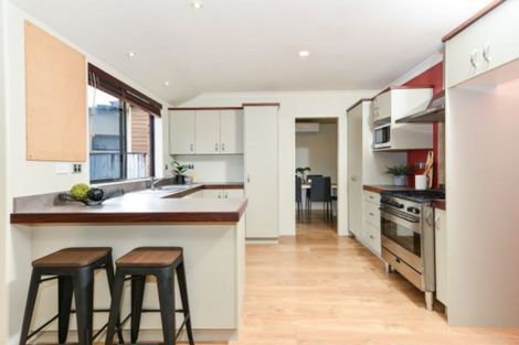 Photo of property in 4 Azure Place, Huntington, Hamilton, 3210