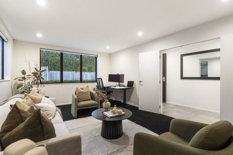 Photo of property in 71a Neil Avenue, Te Atatu Peninsula, Auckland, 0610