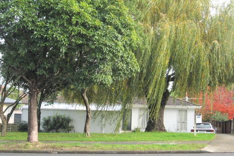 Photo of property in 357 Bucklands Beach Road, Bucklands Beach, Auckland, 2012