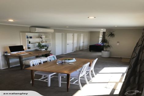 Photo of property in 24 Malta Crescent, South New Brighton, Christchurch, 8062