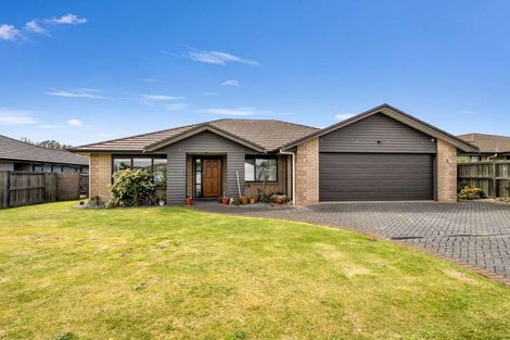Photo of property in 15 Carroll Place, Owhata, Rotorua, 3010
