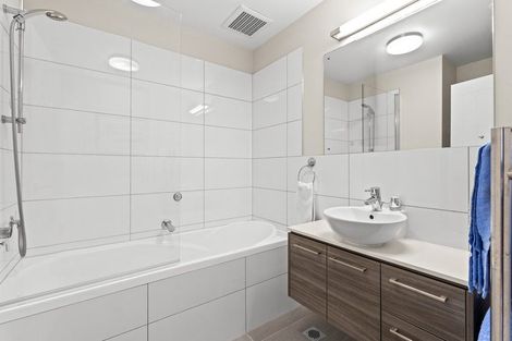 Photo of property in 63 Parkside Drive, Orewa, 0931