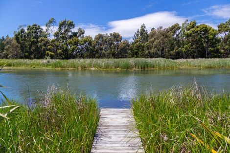 Photo of property in 734 Dillons Point Road, Dillons Point, Blenheim, 7273