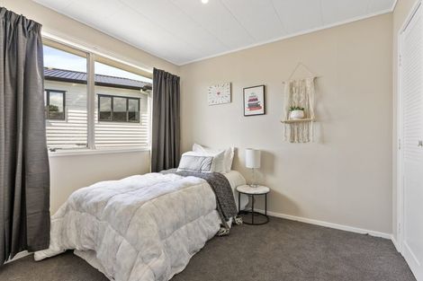 Photo of property in 39 Court Town Close, Mangere, Auckland, 2022