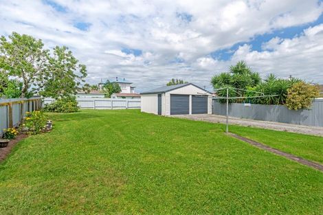 Photo of property in 3 Miro Street, Elgin, Gisborne, 4010