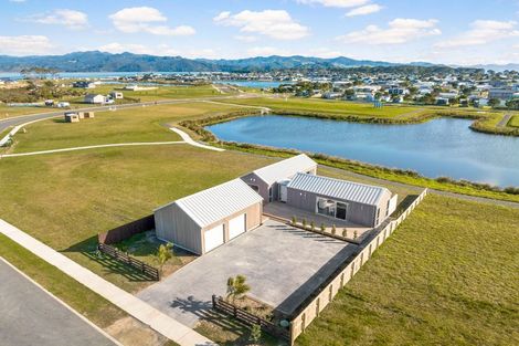 Photo of property in 218 Hamiora Street, Matarangi, 3592
