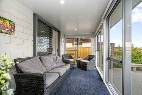 Photo of property in 12 Vantage Place, Omokoroa, 3114