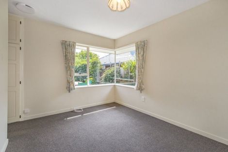 Photo of property in 2/424 Harewood Road, Harewood, Christchurch, 8051