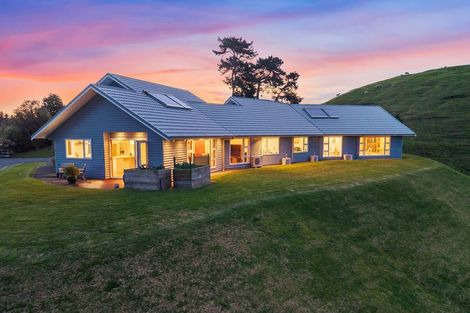 Photo of property in 51 Paul Faith Lane, Te Horo, Otaki, 5581