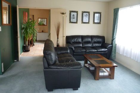 Photo of property in 36 Castletown Place, New Brighton, Christchurch, 8083