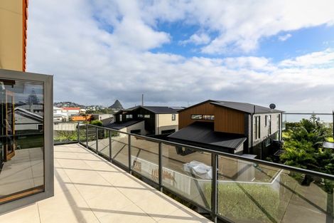 Photo of property in 4/30 Whiteley Street, Moturoa, New Plymouth, 4310