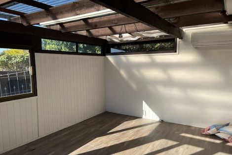 Photo of property in 11 Dunster Street, Burnside, Christchurch, 8053