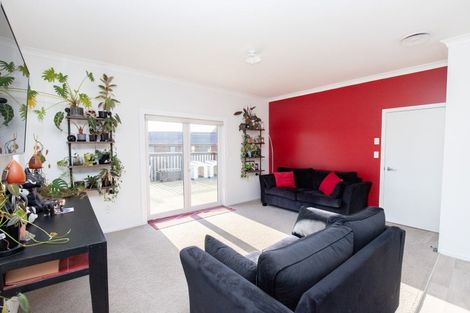 Photo of property in 8 Fernleigh Street, Kerepehi, Paeroa, 3671