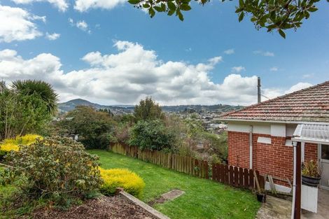 Photo of property in 2a Church Hill Road, Green Island, Dunedin, 9018