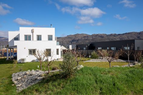 Photo of property in 14 Willoughby Place, Clyde, 9330