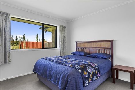 Photo of property in 11 Hodgsons Road, Loburn, Rangiora, 7472