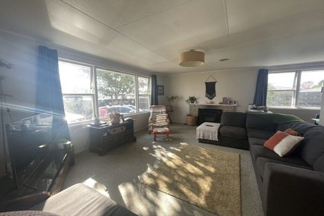 Photo of property in 1 Tararua Place, Tokoroa, 3420