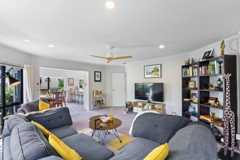 Photo of property in 23b Golf Road, Paraparaumu Beach, Paraparaumu, 5032