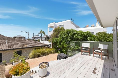 Photo of property in 16 Oceanbeach Road, Mount Maunganui, 3116