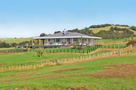 Photo of property in 197 Pukenui Road, Kaiwaka, 0573