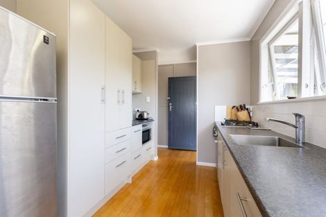 Photo of property in 2 Saint Johns Avenue, Tuakau, 2121