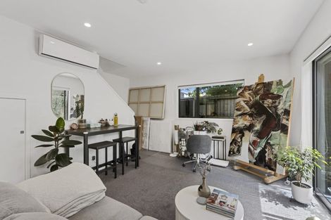 Photo of property in 4/283 Armagh Street, Christchurch Central, Christchurch, 8011