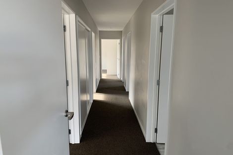 Photo of property in 17 Broadway Parade, Rolleston, 7615