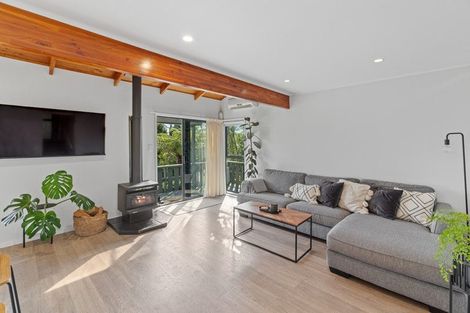 Photo of property in 17 Northfield Road, Waitakere, Auckland, 0816