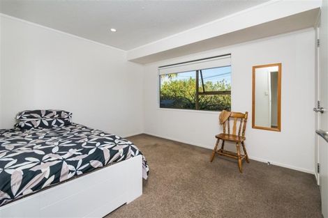 Photo of property in 859 Beach Road, Waiake, Auckland, 0630