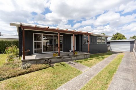 Photo of property in 16 Sadler Street, Fairview Downs, Hamilton, 3214