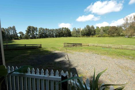 Photo of property in 27 Robinson Road, Coatesville, Albany, 0793