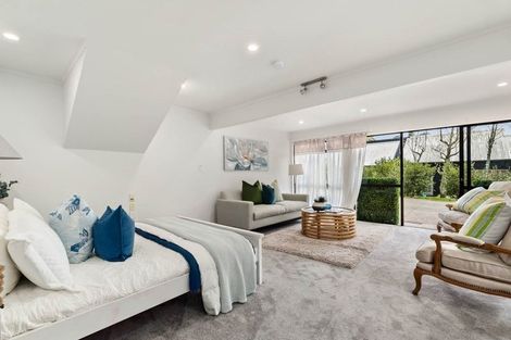 Photo of property in 10 Aylmer Court, Eastern Beach, Auckland, 2012