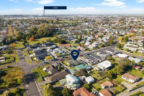 Photo of property in 2 Michael Avenue, Dinsdale, Hamilton, 3204