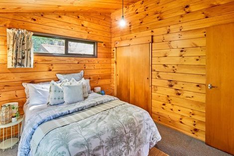 Photo of property in 6 Park Avenue, Waikanae, 5036