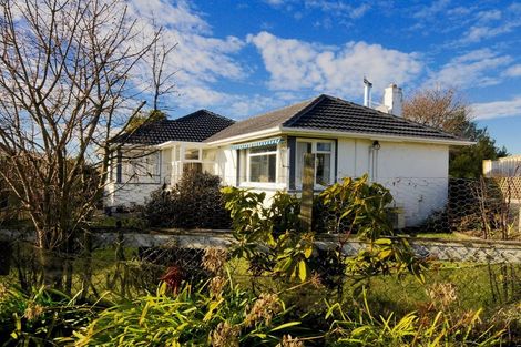 Photo of property in 61 Rhodes Street, Waimate, 7924
