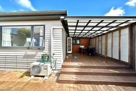 Photo of property in 10 Wayside, Miramar, Wellington, 6022