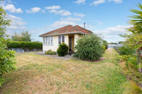 Photo of property in 18 Christian Street, Dannevirke, 4930