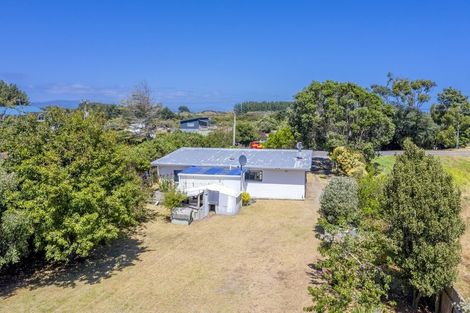 Photo of property in 868 Hokio Beach Road, Hokio Beach, Levin, 5571