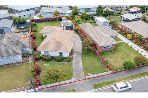 Photo of property in 25 Pembroke Street, Avondale, Christchurch, 8061