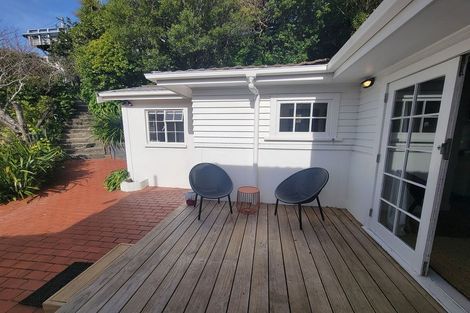 Photo of property in 212 Barnard Street, Wadestown, Wellington, 6012