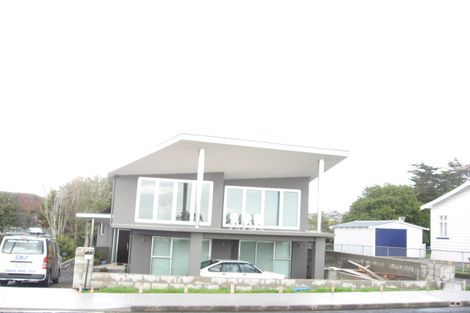Photo of property in 44 Marine Parade, Mellons Bay, Auckland, 2014